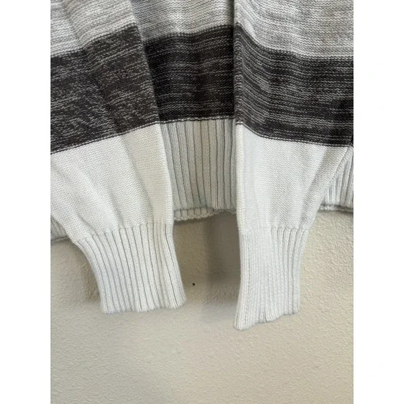 Carbon Men's Black‎ White Gray Long Sleeve Sweater Pullover Size Large - Picture 3 of 8